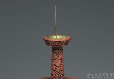 图片[2]-Carved red lacquer candlestick with decor of lotus scrolls and the Eight Treasures, Qing dynasty, Qianlong reign (1736-1795)-China Archive